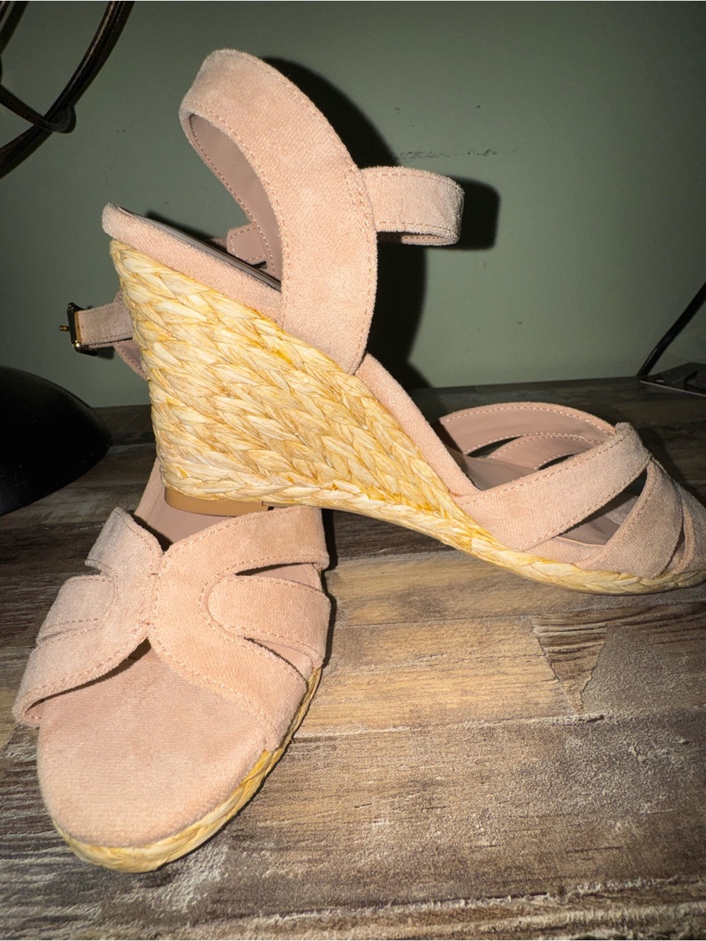 NWOT- DV8 Dolce Vita Espadrille Wedge Sandals Nude Blush | Women’s Size 8